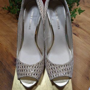 Women's Gold Tone Open Toe Dress Shoes (Sz 10)